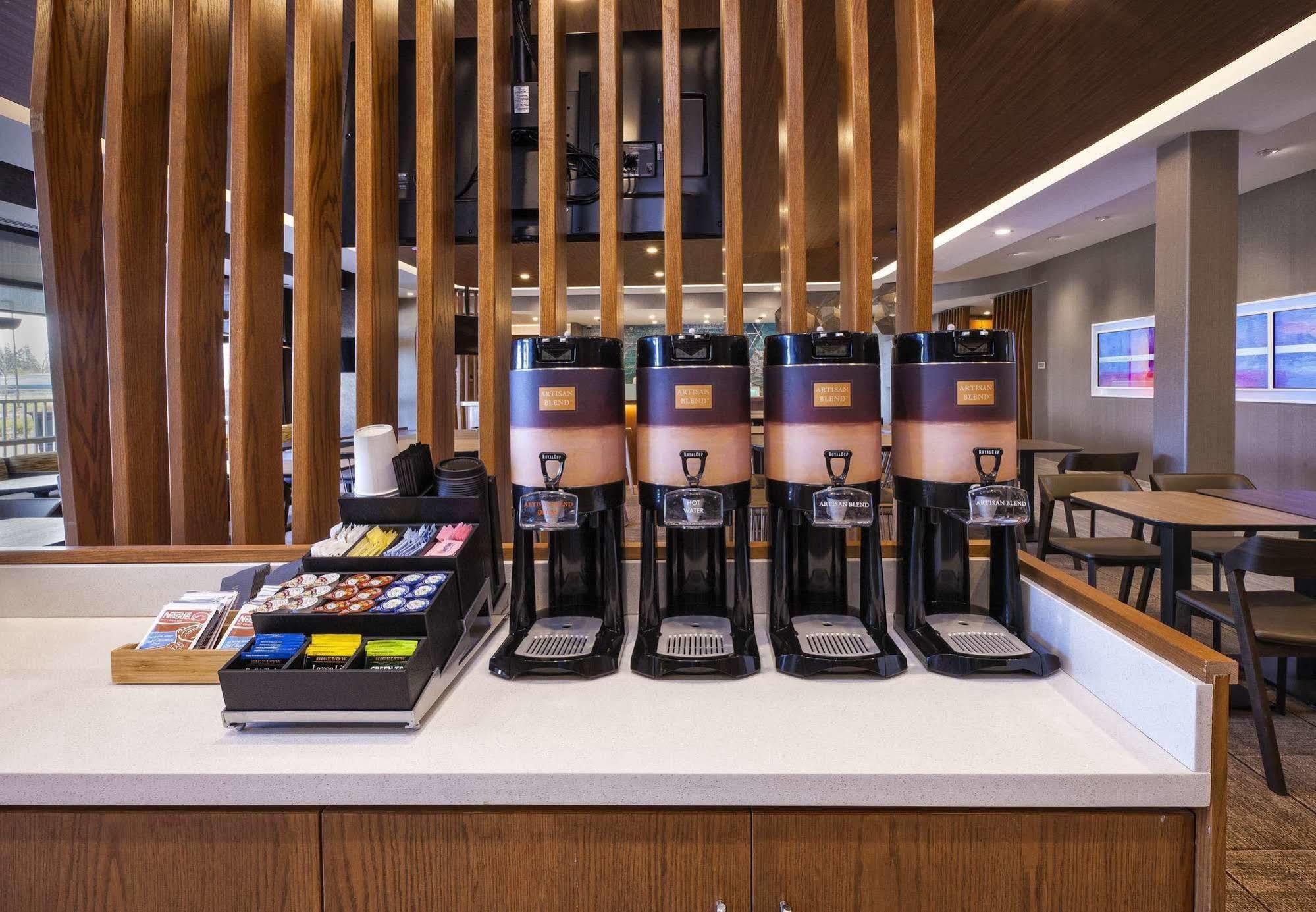 本顿港圣约瑟夫万豪春丘套房酒店 外观 照片
